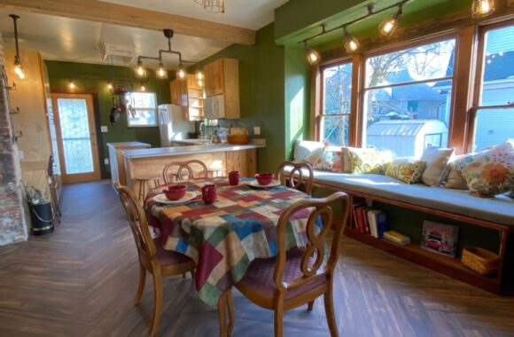 Remodeled Turn-of-the-Century Bungalow